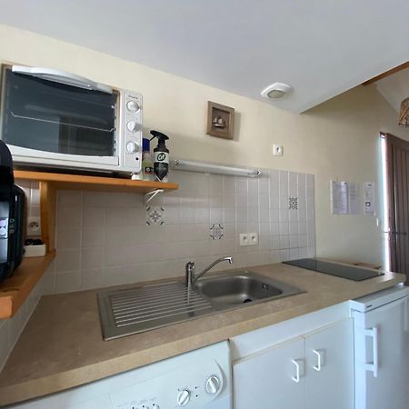 לה-טראנש-סור-מר Appartement 1Er Etage Proche Centre-Ville, Plage Et Commerces, Balcon, Parking, Wifi Inclus - Fr-1-22-171 מראה חיצוני תמונה