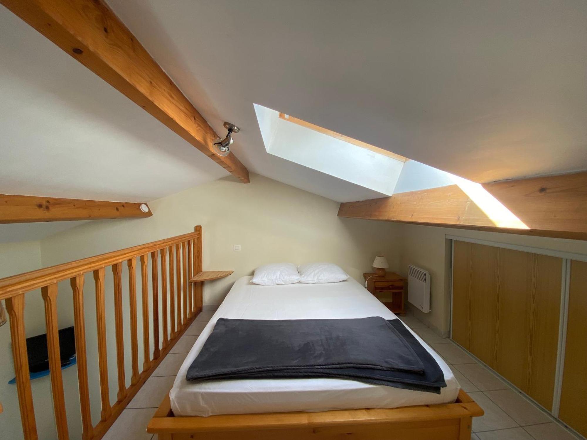 לה-טראנש-סור-מר Appartement 1Er Etage Proche Centre-Ville, Plage Et Commerces, Balcon, Parking, Wifi Inclus - Fr-1-22-171 מראה חיצוני תמונה
